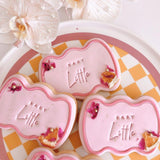 Wavy sign debosser and cutter