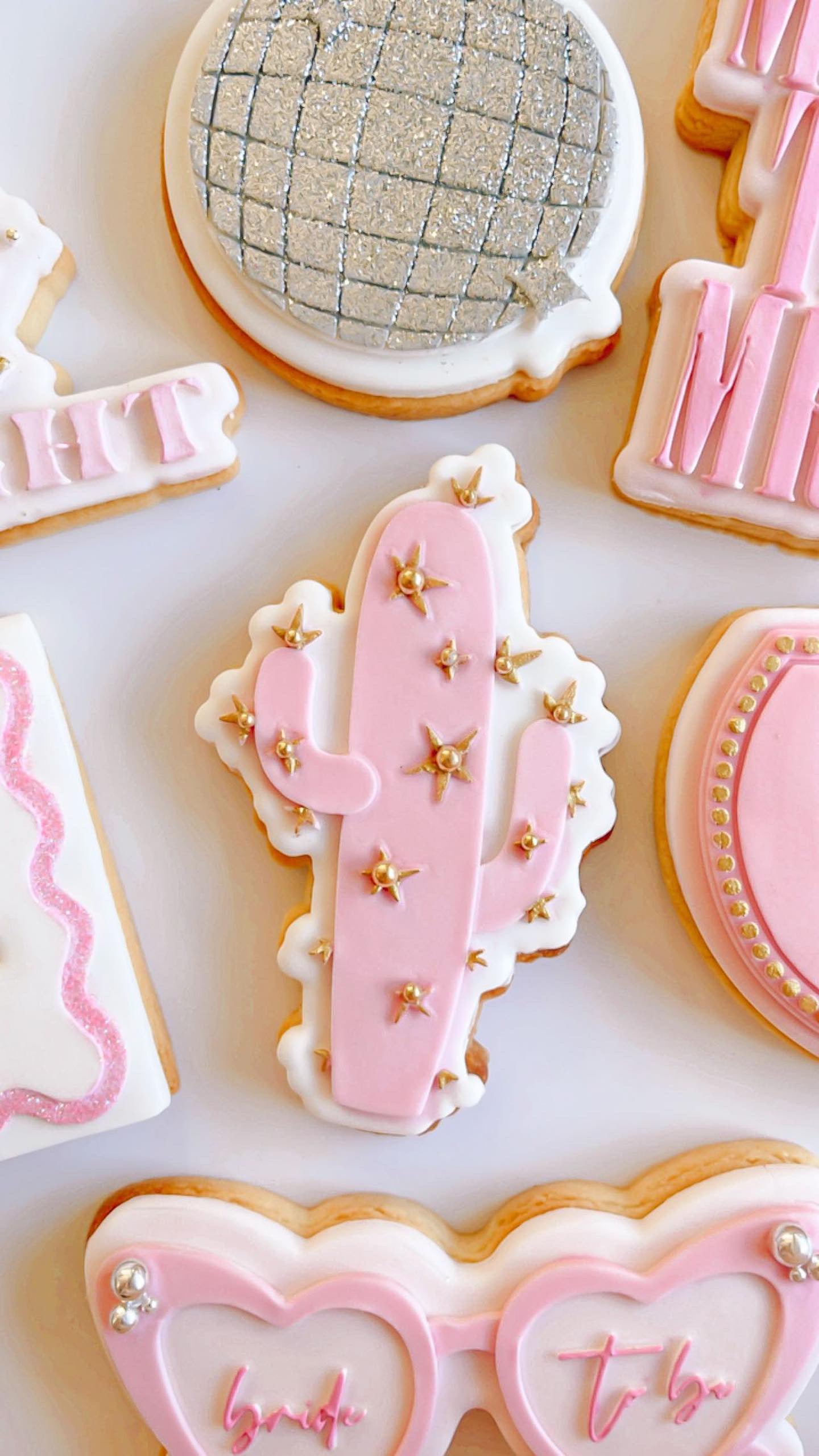 Classic cactus debosser and cutter