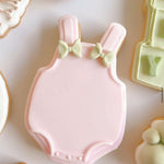 Simple sleeveless baby onesie stamp and cutter