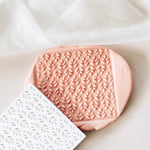 Dainty leaf pattern plate