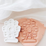 New Ferris wheel with vintage buckets debosser and cutter