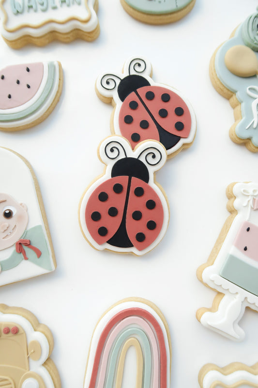 Simple ladybug debosser and cutter