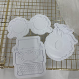 Odd Bunch- Typewriter, Daisy glasses & beehive