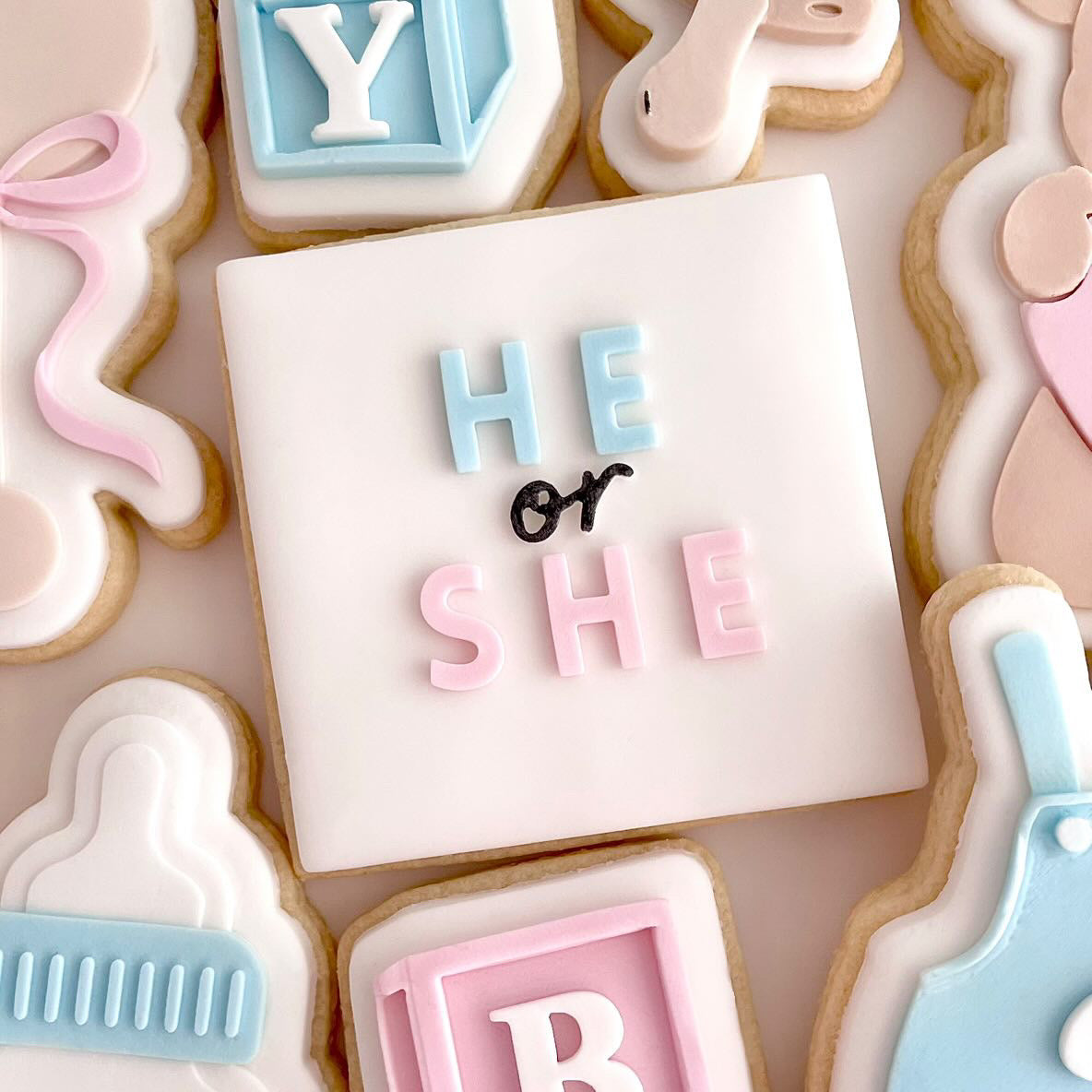 He or she plate