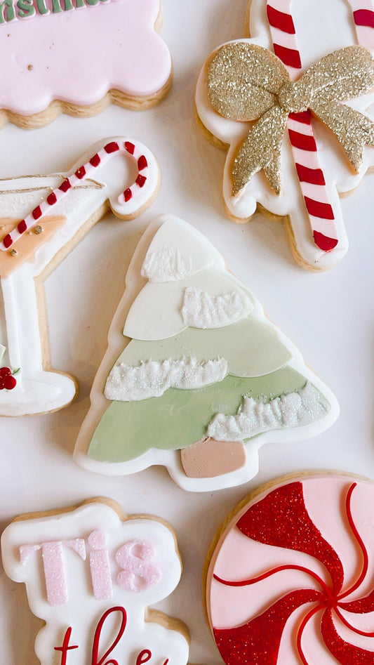 Simple layered Christmas tree debosser and cutter