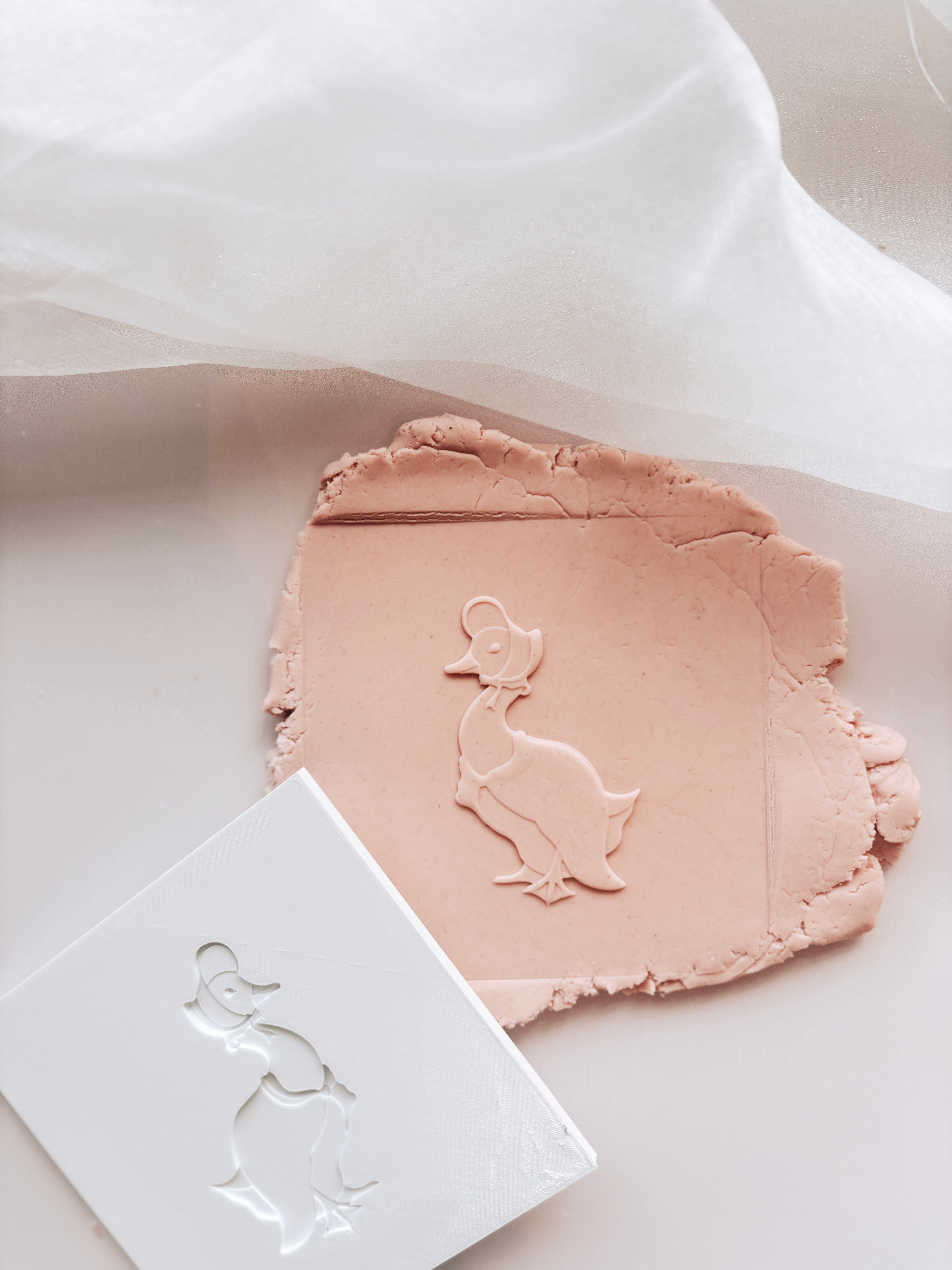 Jemima puddle duck on plate to use with a range of cutters