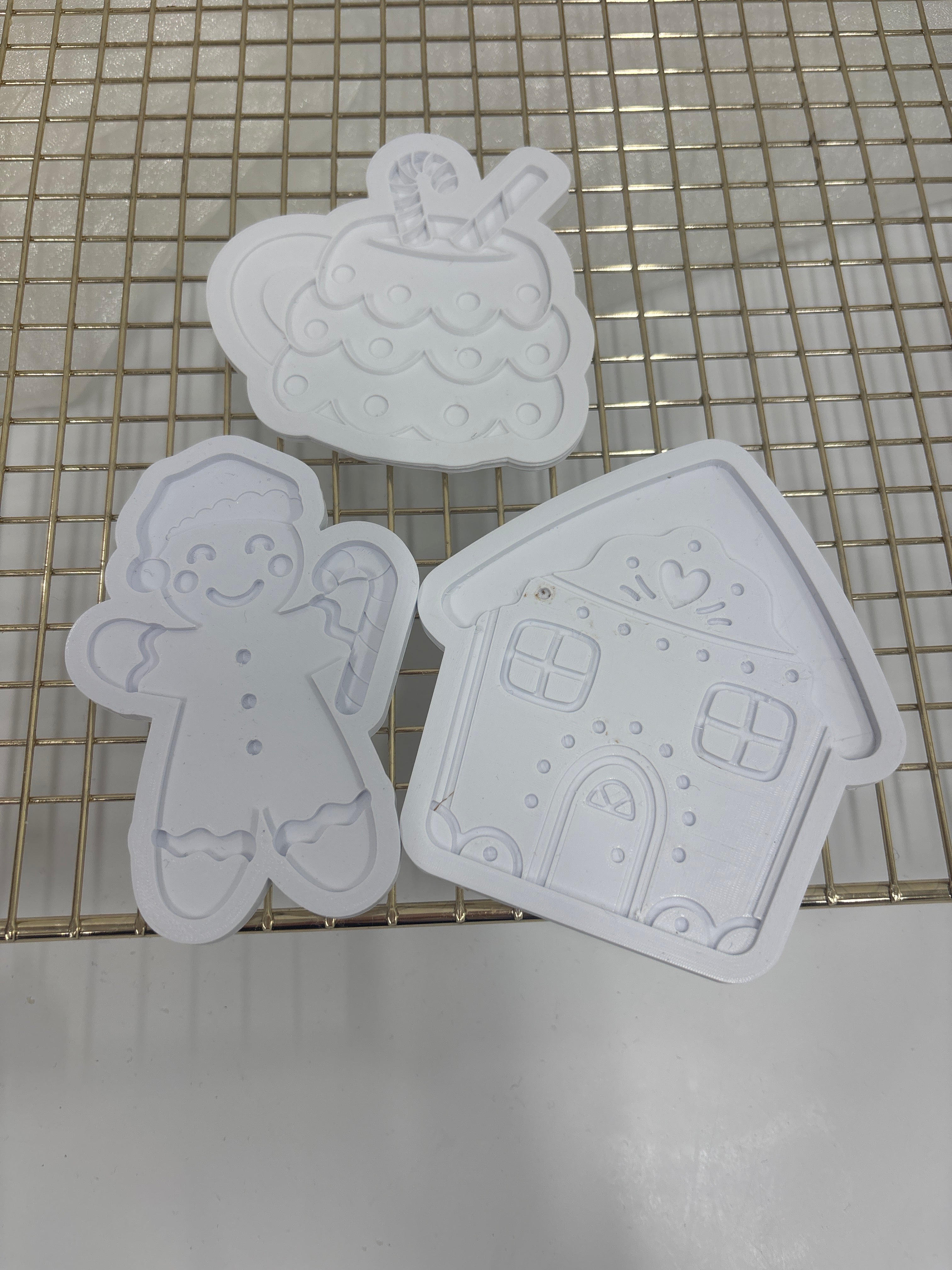 Odd Bunch- gingerbread man with candy cane, gingerbread house & tree m ...