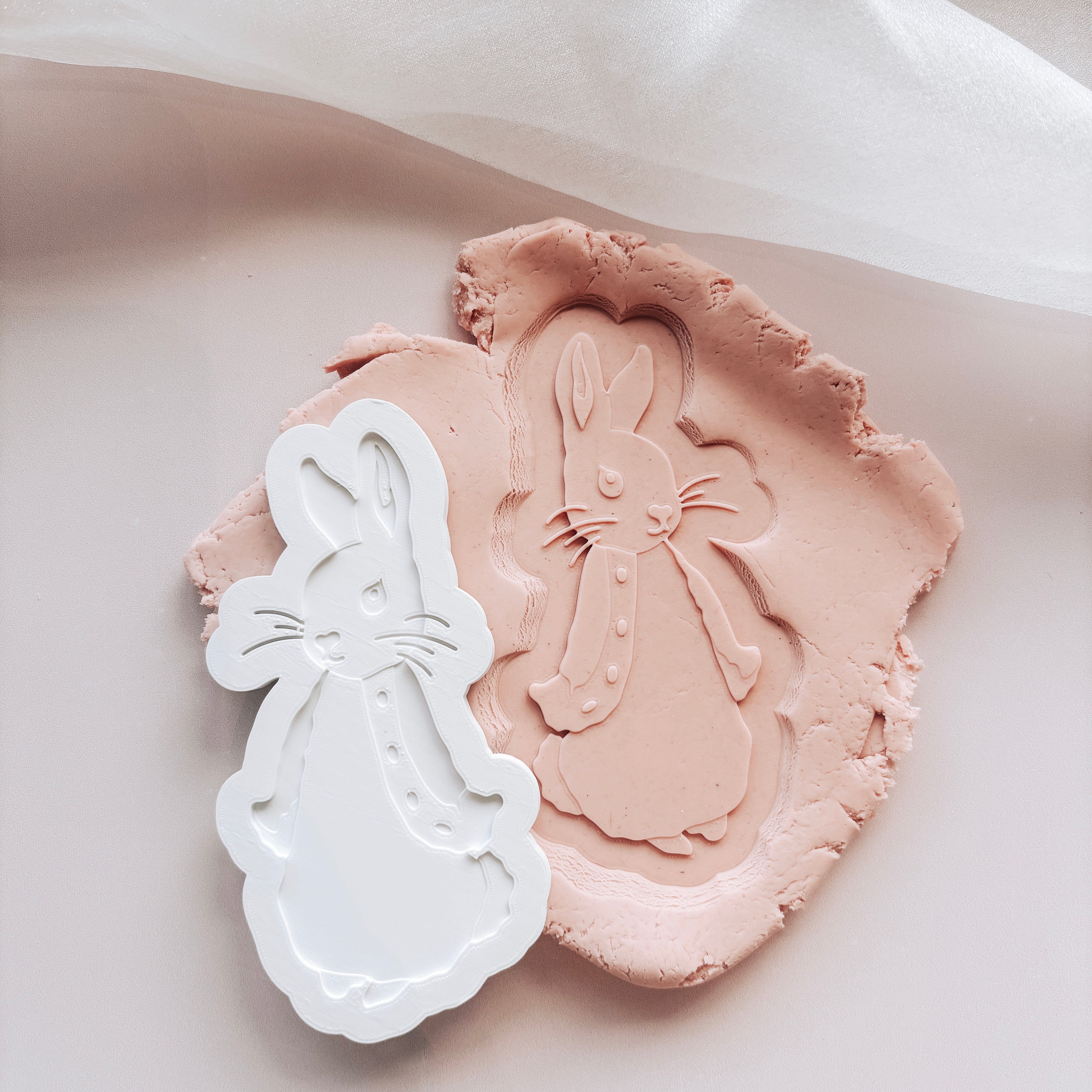 Classic flopsy bunny debosser and cutter