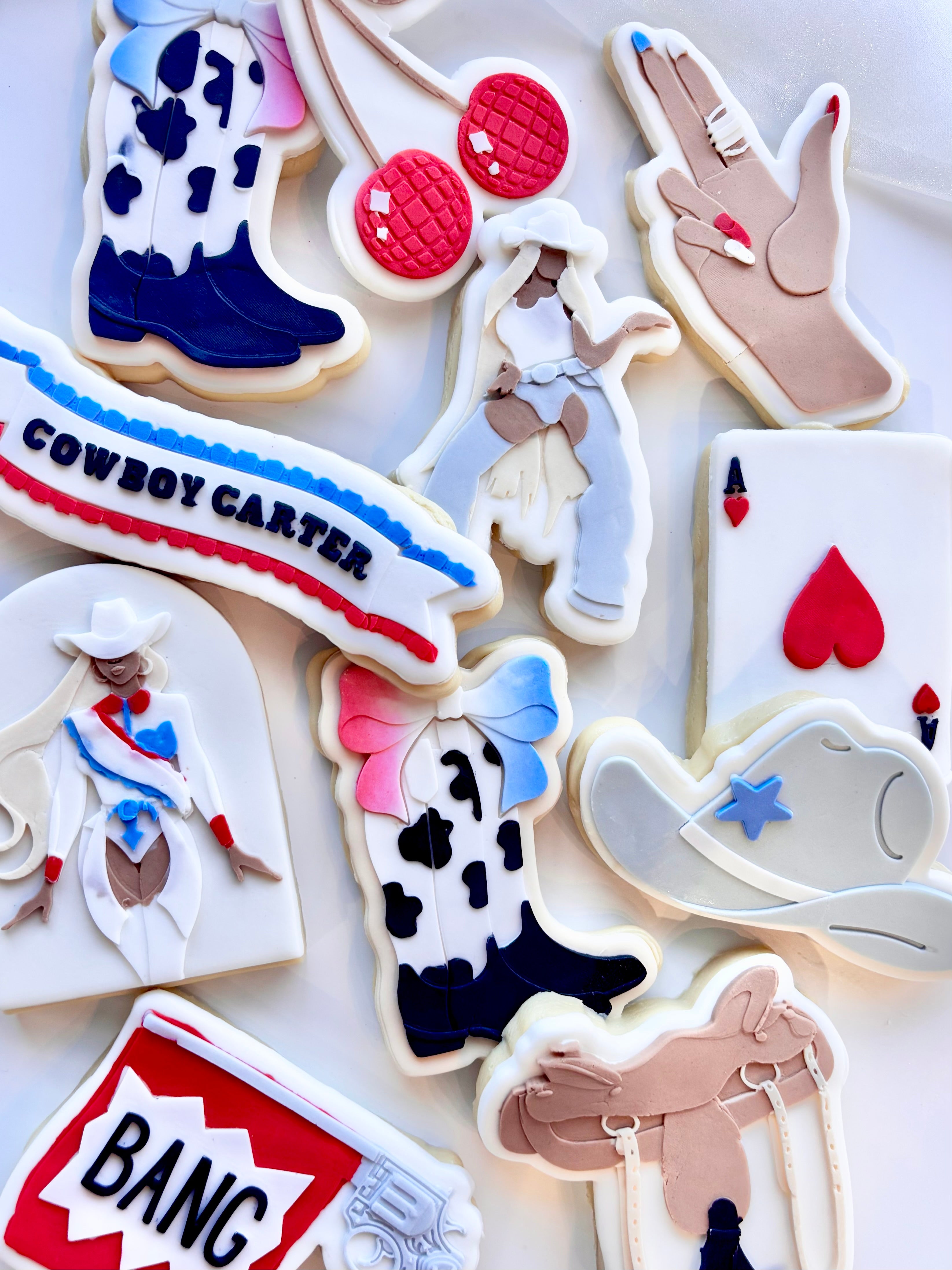 Cowgirl boots with bow stamp & cutter