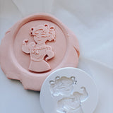 Luisa stamp and cutter