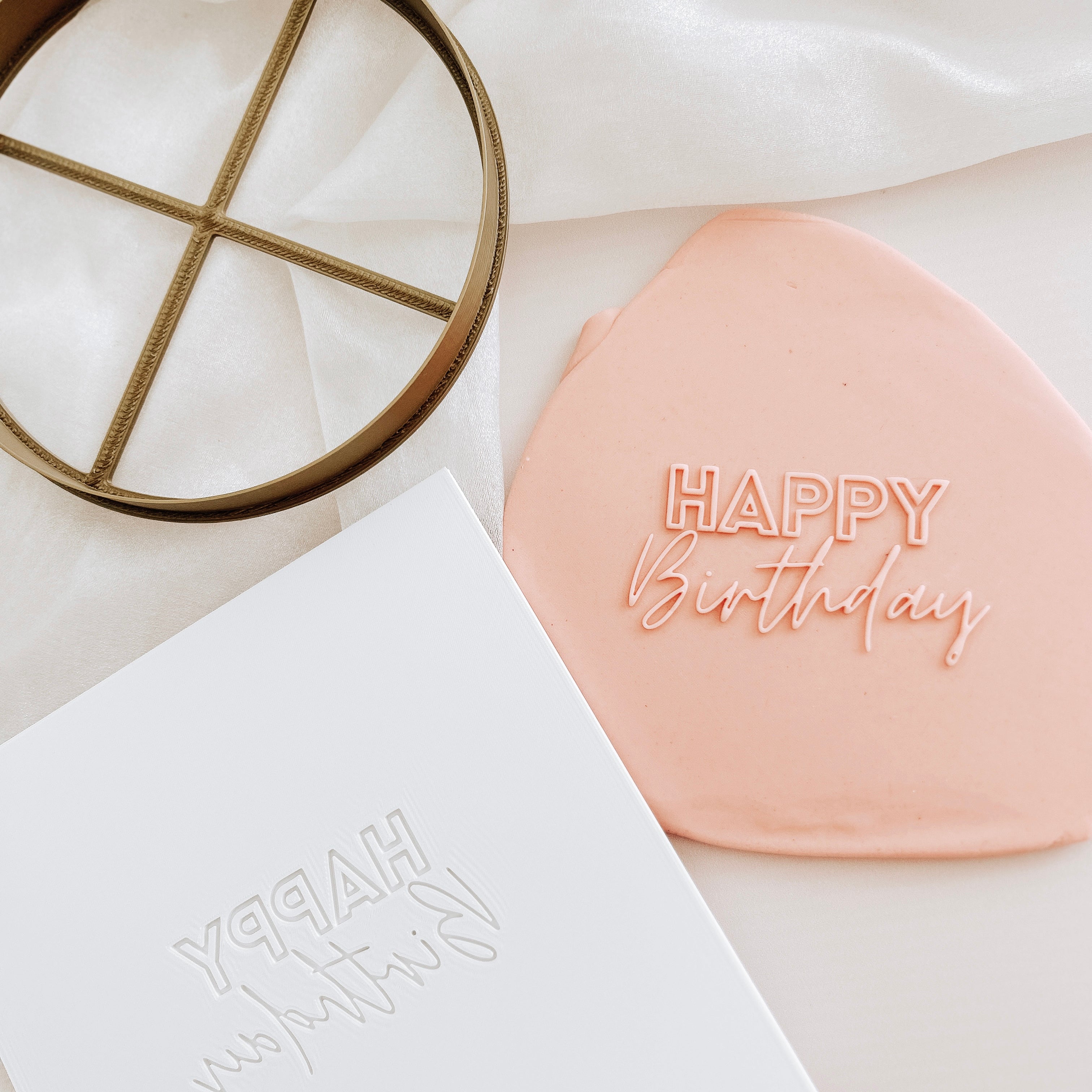 Happy birthday cake plate and cutter