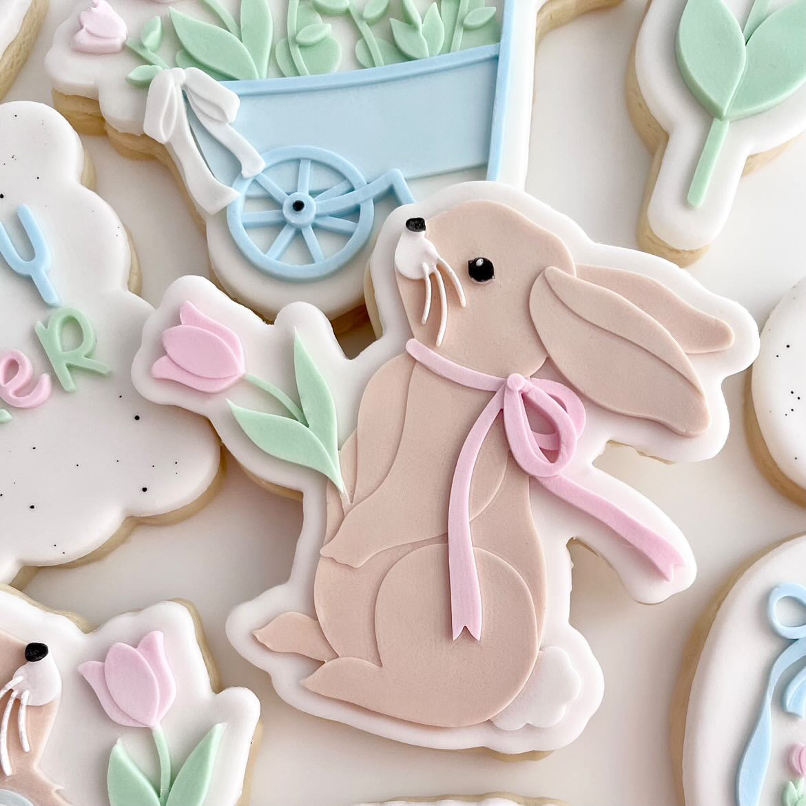 Boss Embossers Rabbit Garden bunny female holding a tulip debosser and cutter– Boss Embossers