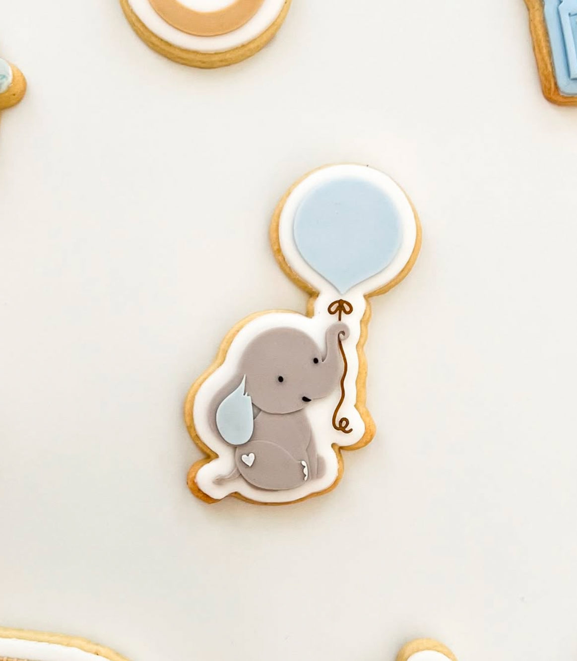 Sweet baby elephant with balloon stamp and cutter