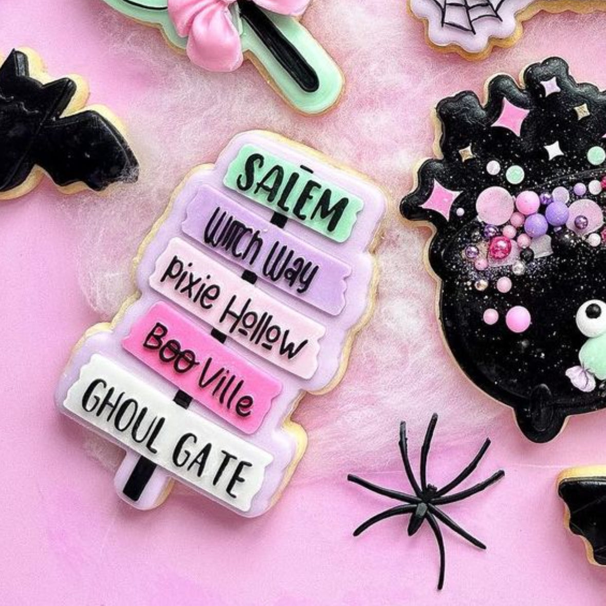 Witch way sign debosser and cutter