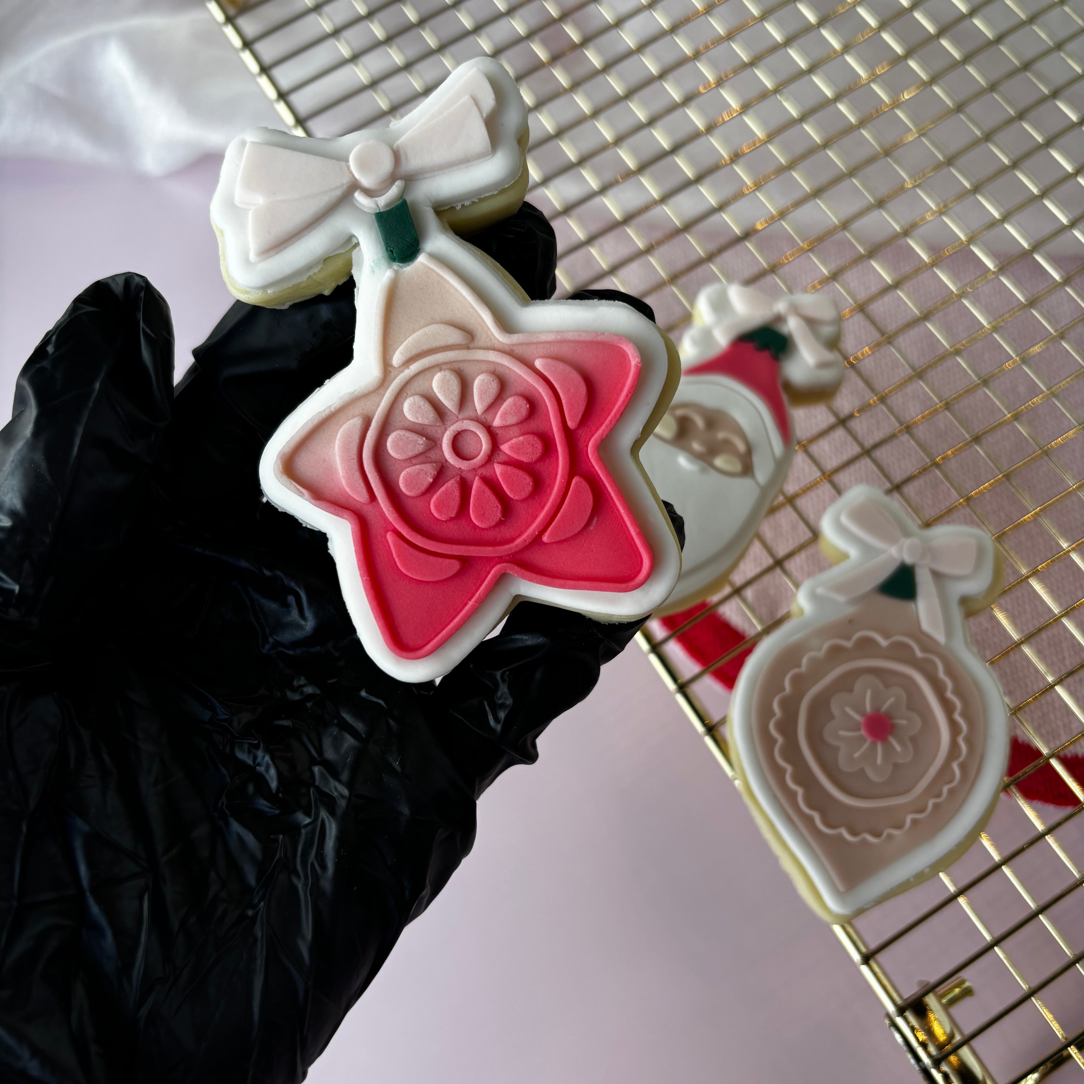 Christmas star bauble stamp and cutter
