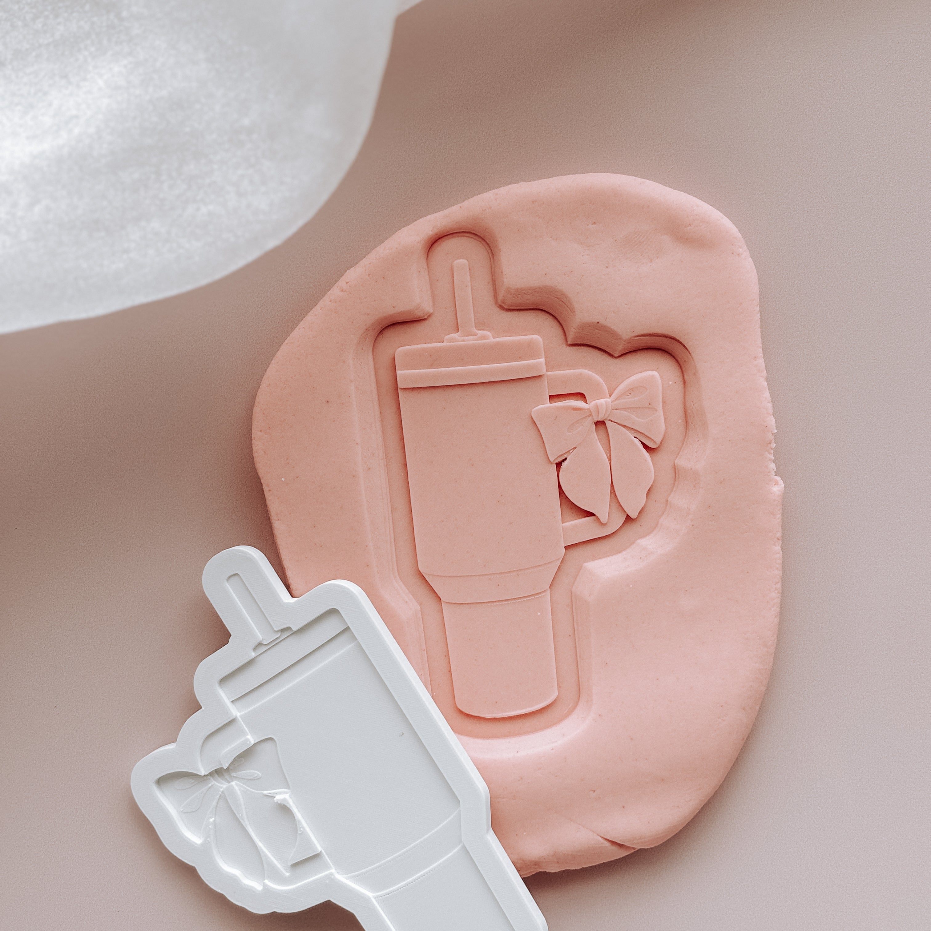 Stanley bottle and cutter