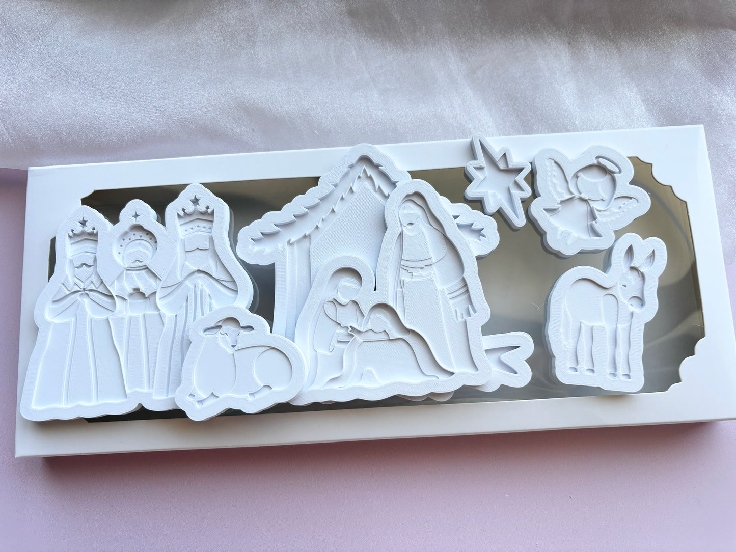 Nativity set of 7 stamps and cutters