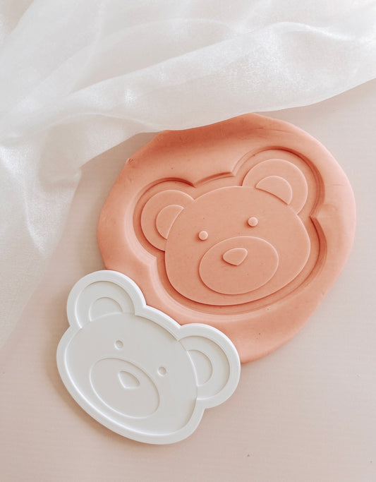 Simple cute bear head stamp and cutter