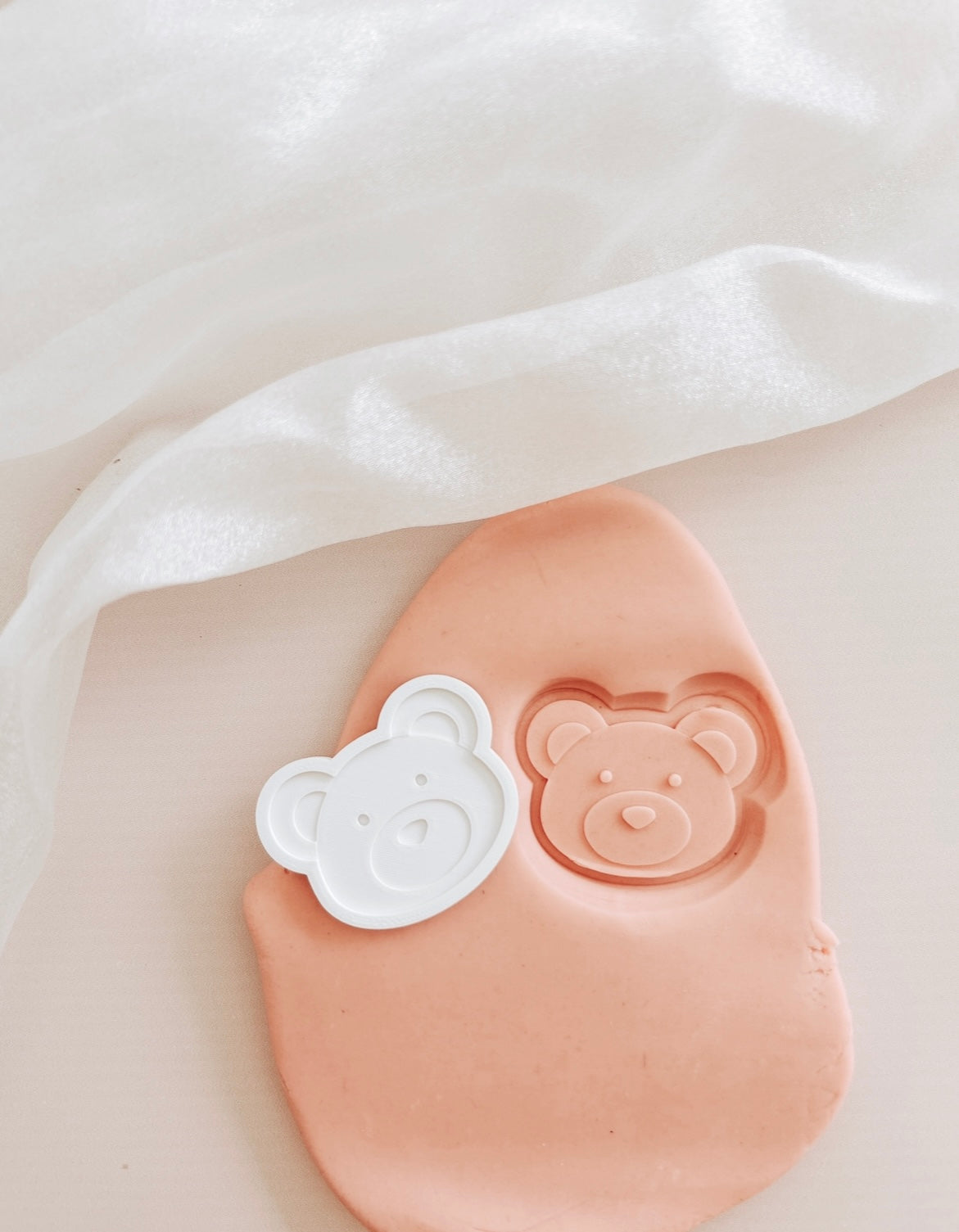 Mini simple cute bear head stamp and cutter