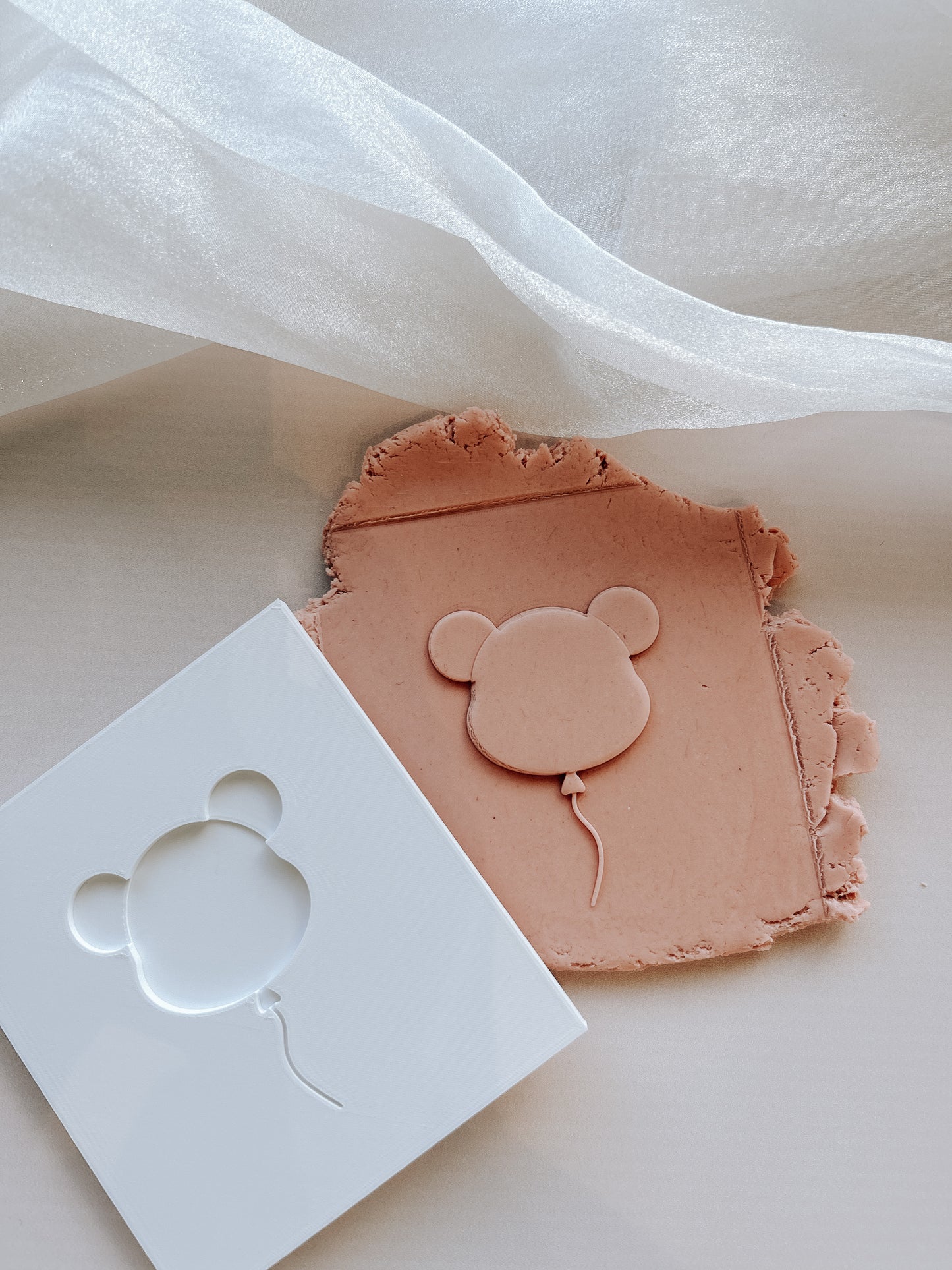 Blank teddy bear balloon plate debosser and cutter