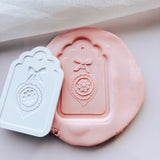 GrEATing cards- Abstract Christmas bauble stamp and cutter