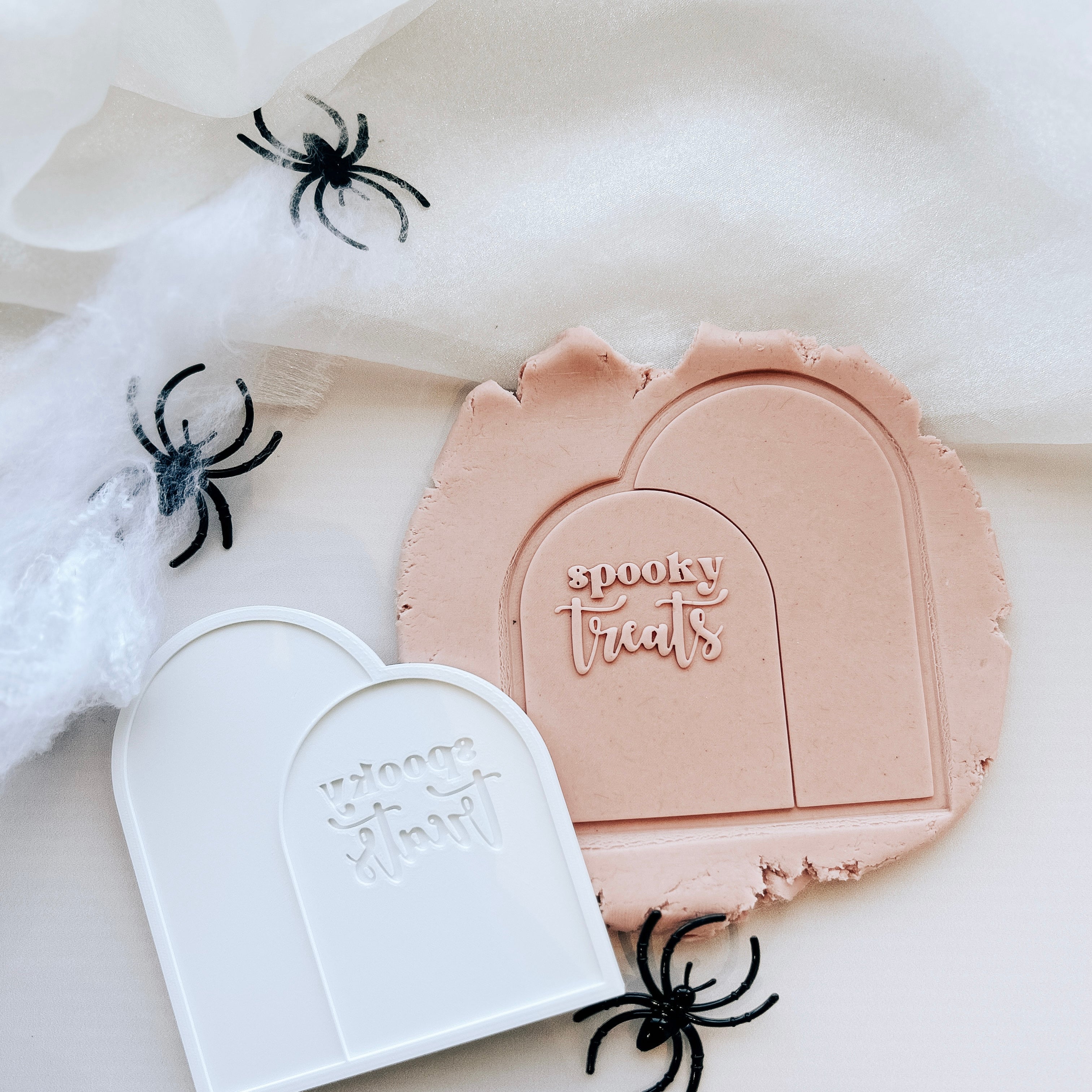 Spooky treats double arch debosser and cutter