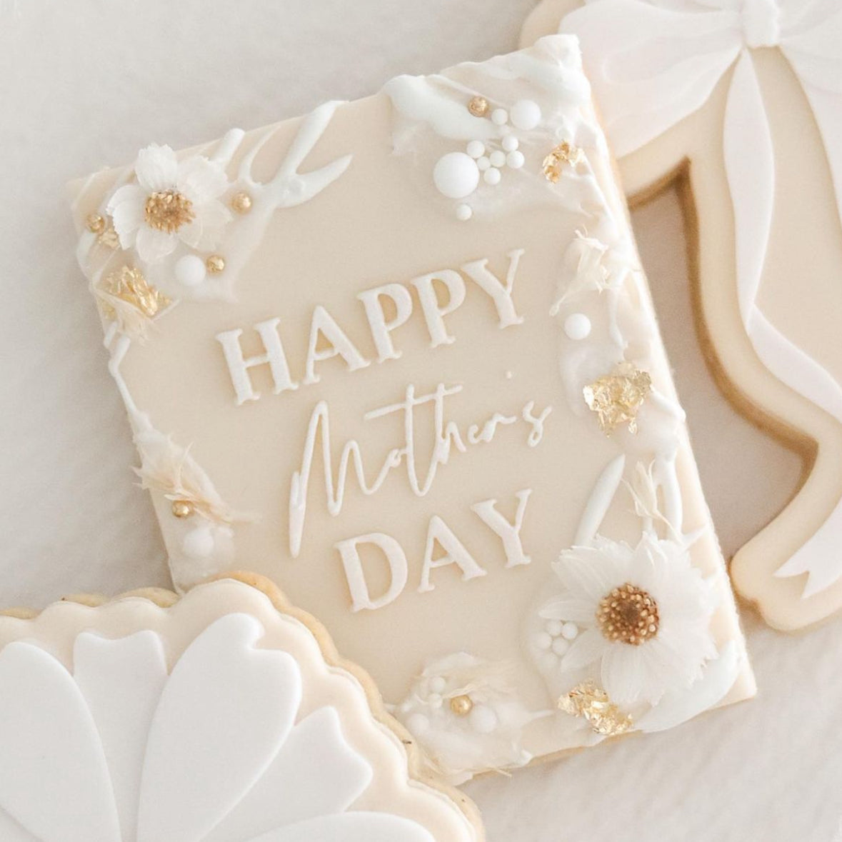 Happy Mother’s Day XL debosser and cutter