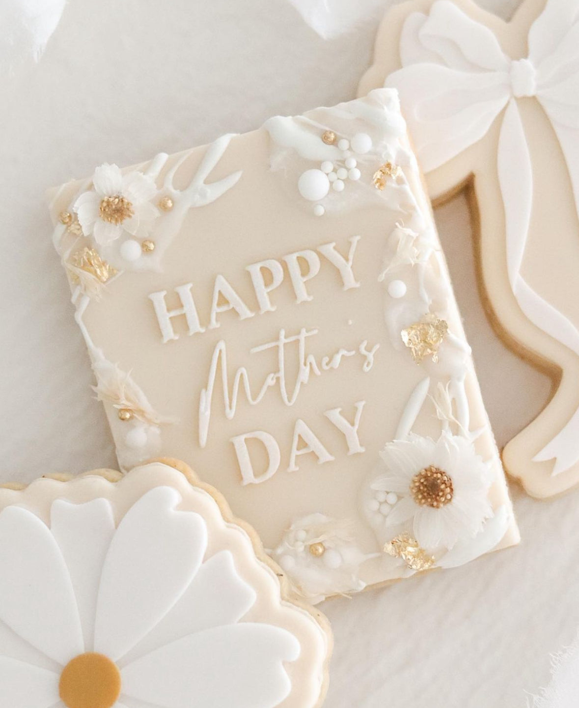 Happy Mother’s Day XL debosser and cutter