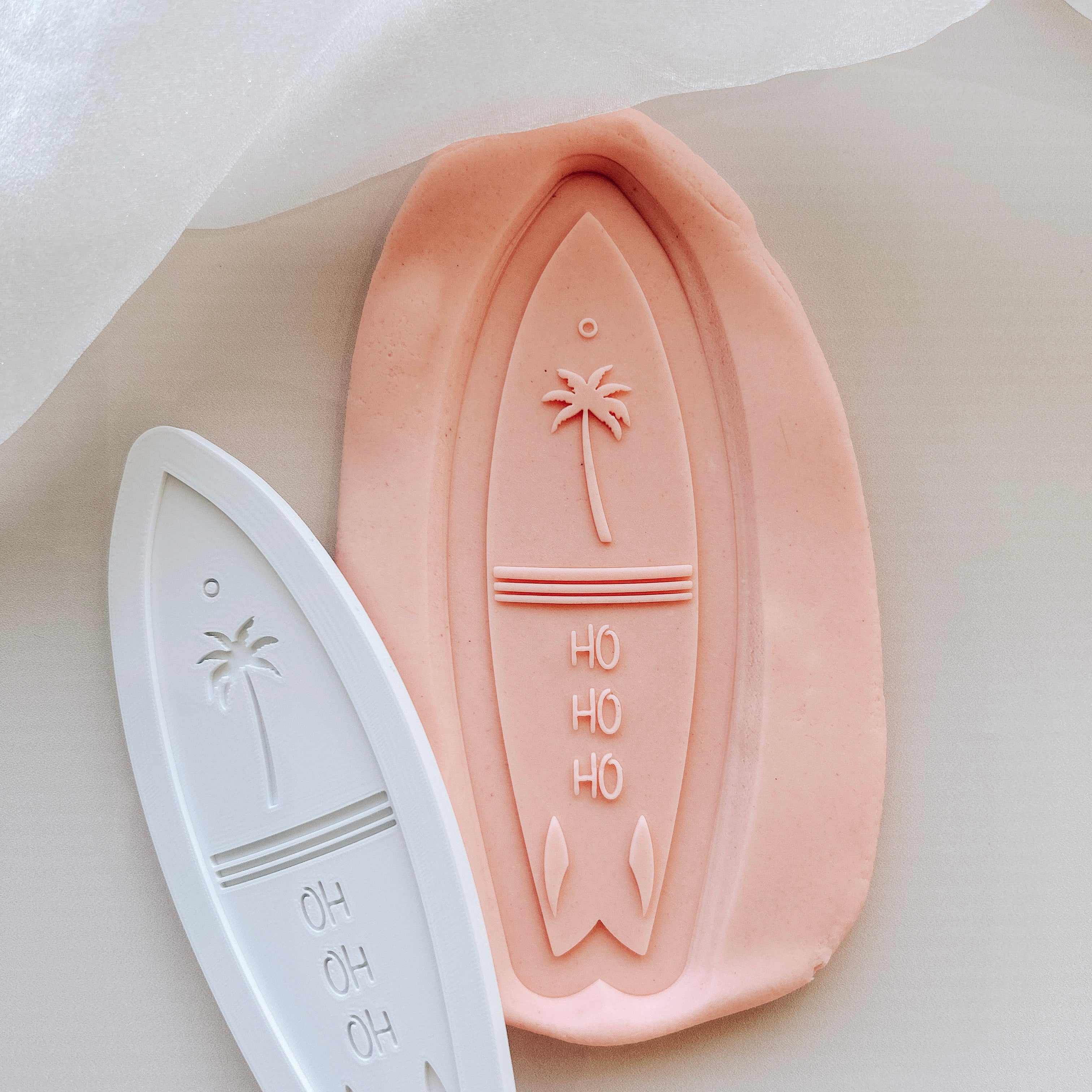 Hohoho surfboard debosser and cutter