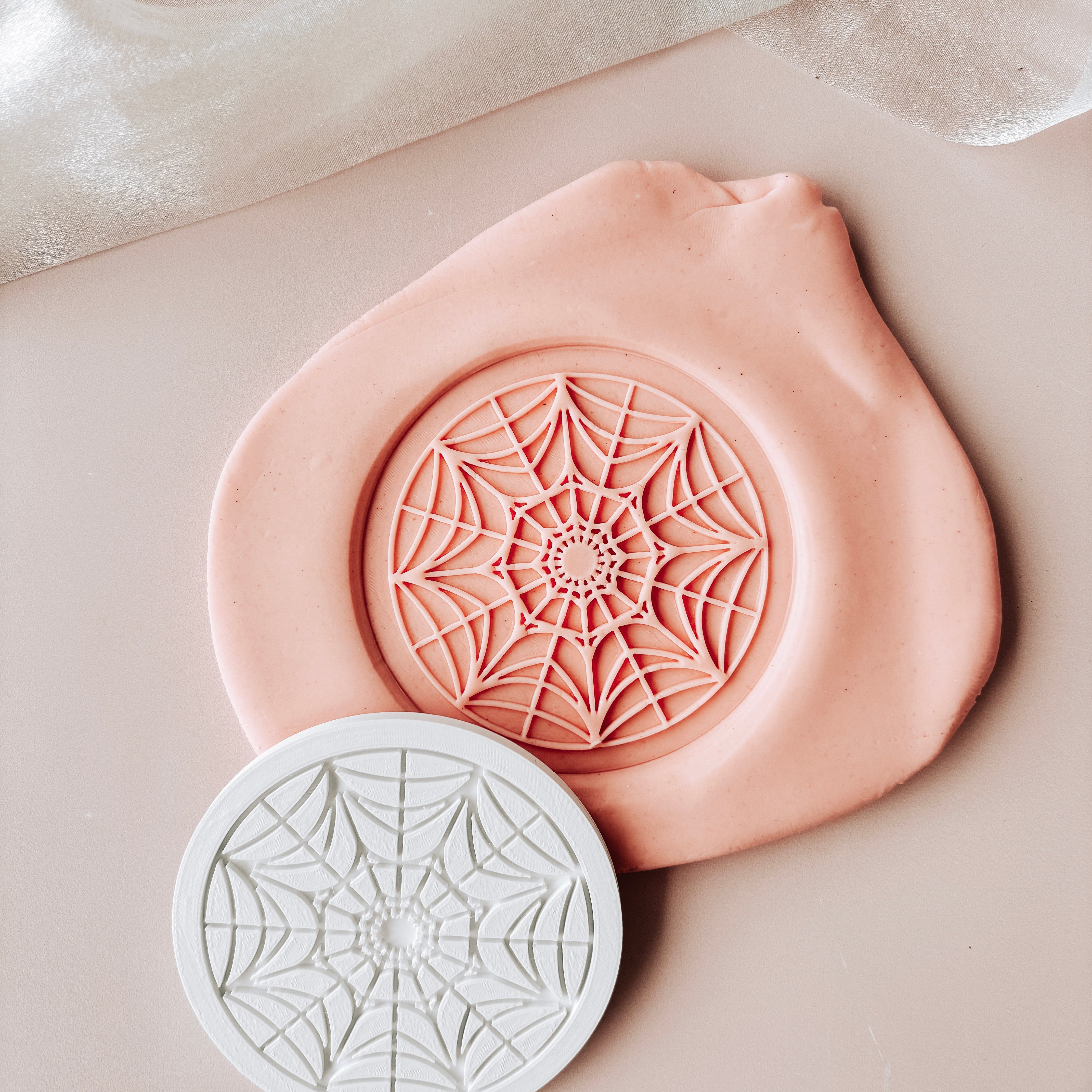 Halloween pattern in circle stamp and cutter