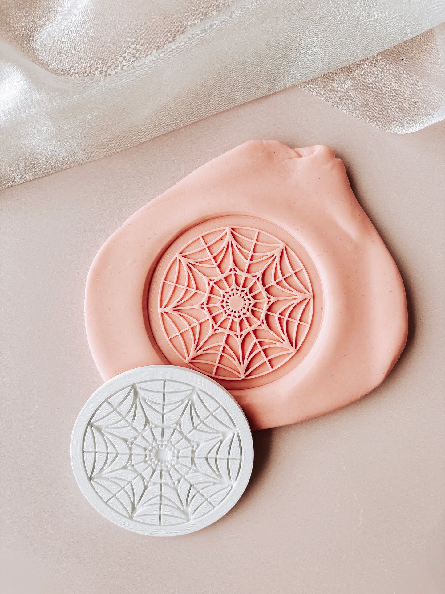 Halloween pattern in circle stamp and cutter