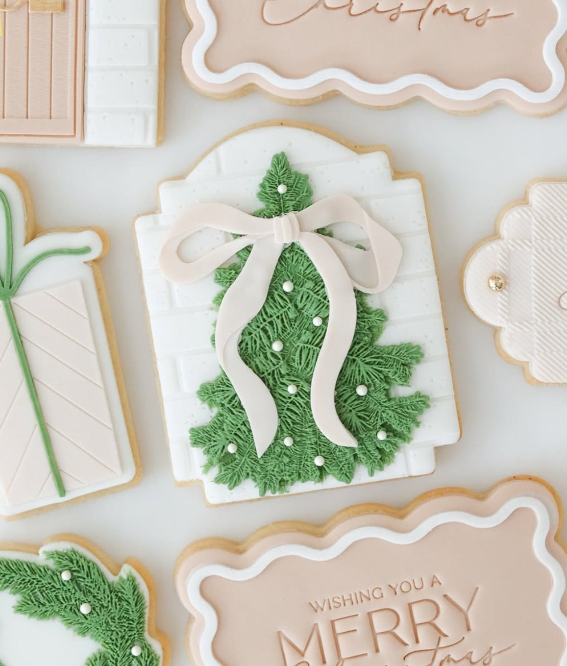Floppy ribbon bow plate stamp