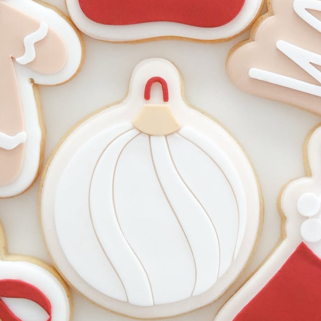 Simple wavy striped bauble stamp and cutter