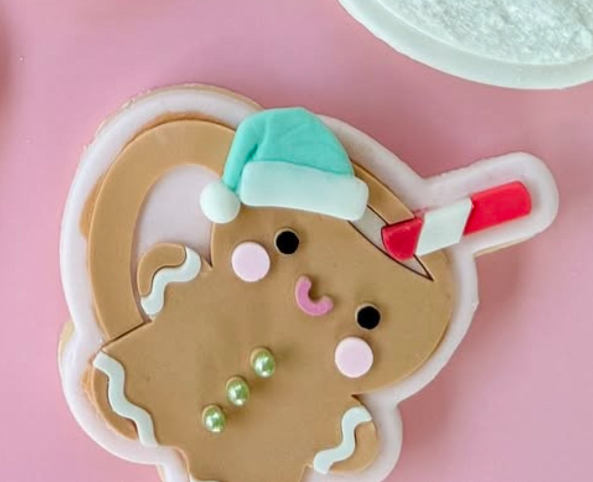 Gingerbread man mug with straw stamp and cutter