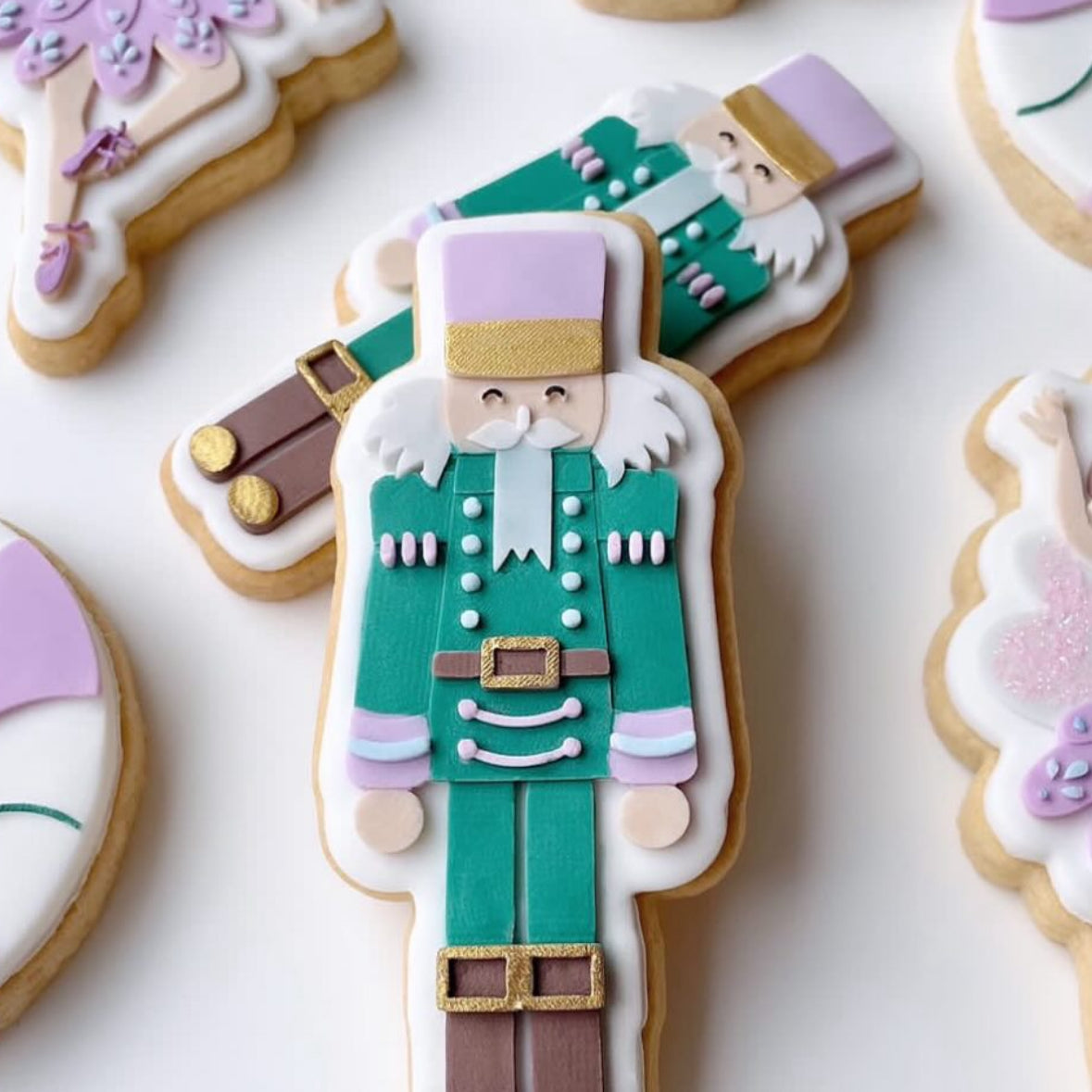 NEW nutcracker with shape cutter