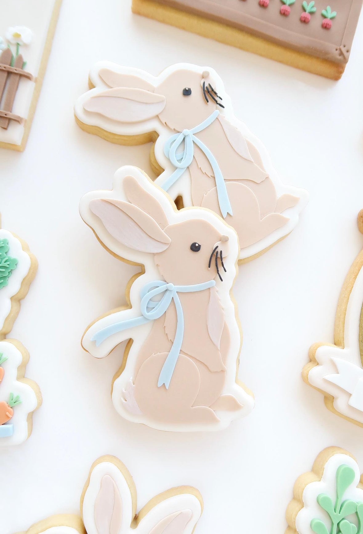 Boss Embossers Rabbit Fluffy chest bunny with bow debosser and cutter– Boss Embossers