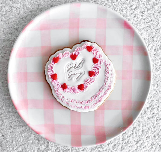 Blank heart retro vintage buttercream cake debosser and cutter