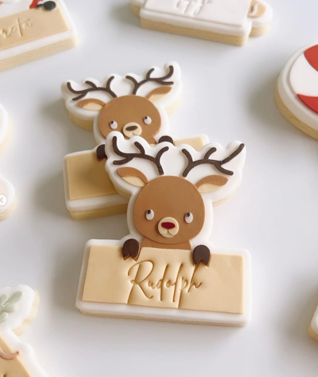 Reindeer DIY customisable name tag stamp and cutter