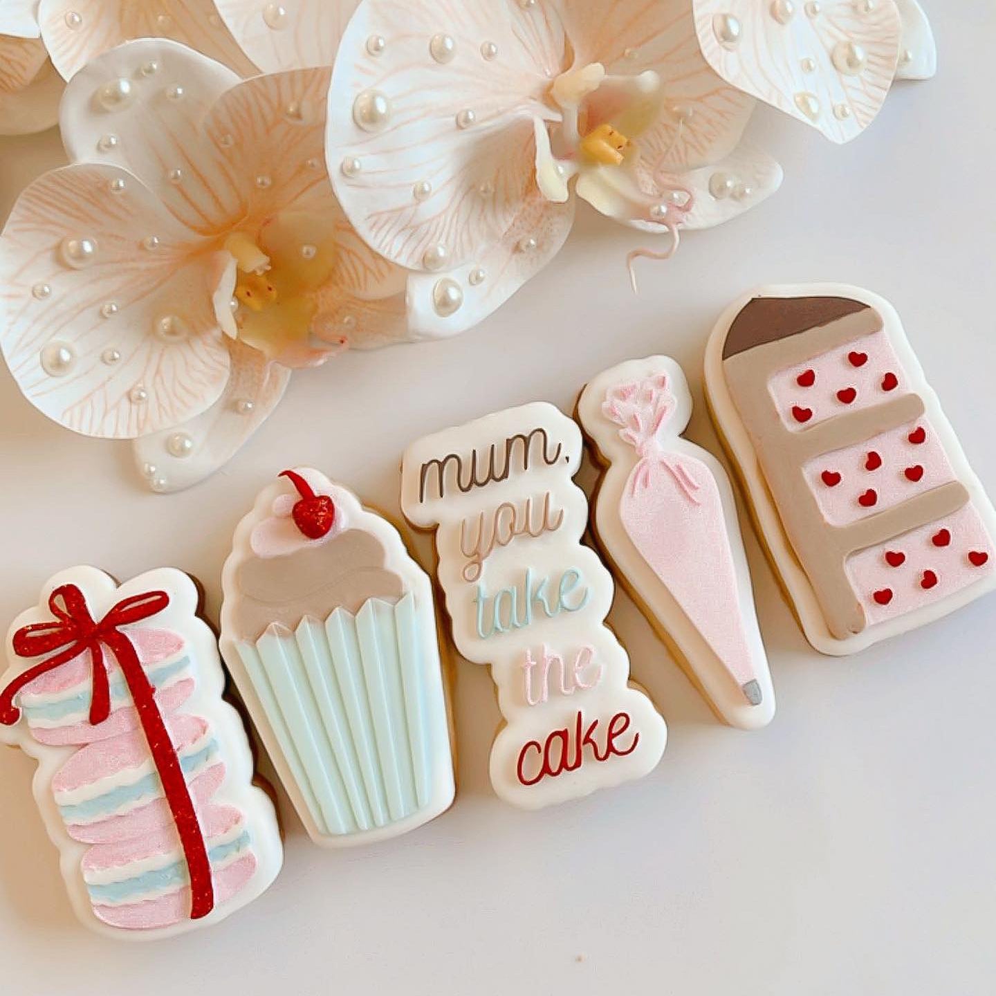 Mum you take the cake gift set of 5 debossers and cutters