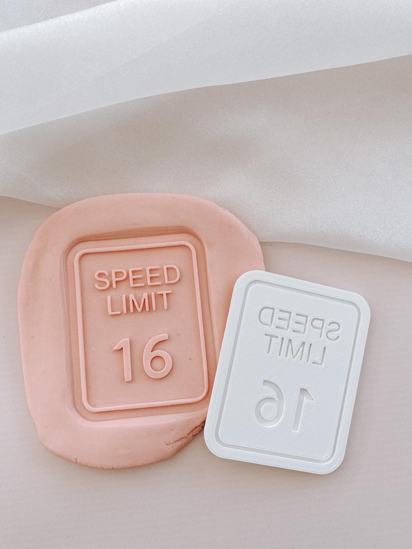 Customisable number SPEED LIMIT debosser and cutter