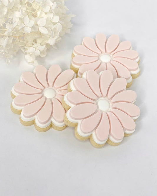 Daisy Flower cookie stamp and cutter
