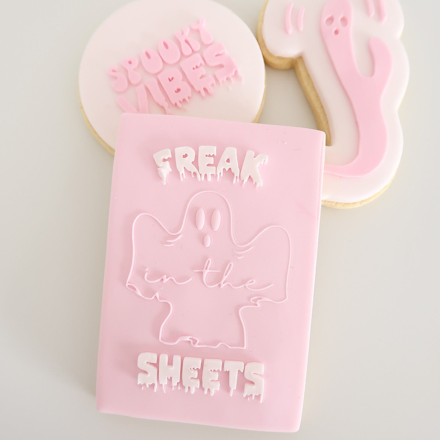 Freak in the sheets debosser and cutter