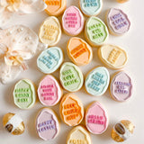 Wavy mini eggs set of 3 and cutter (18 different phrases)
