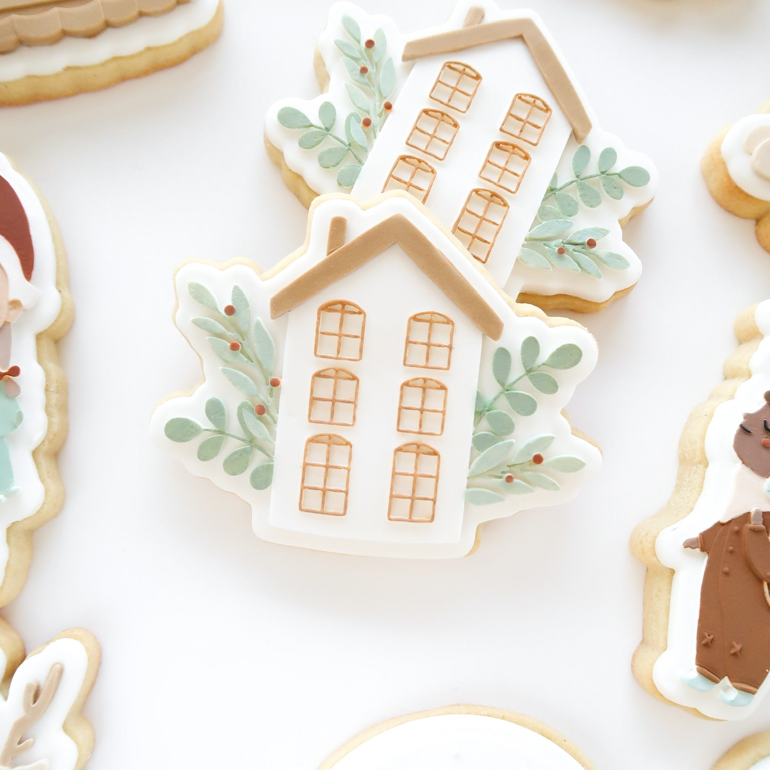 Scandi Ceramic house debosser and cutter