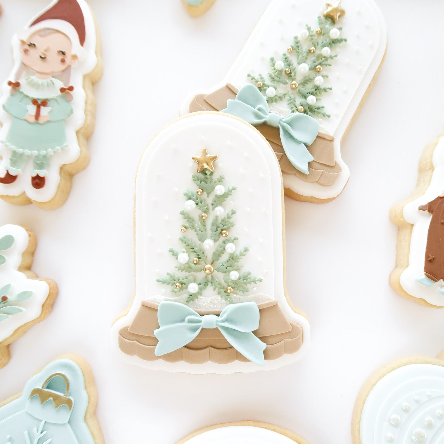 Detailed Christmas tree in snow globe debosser and cutter