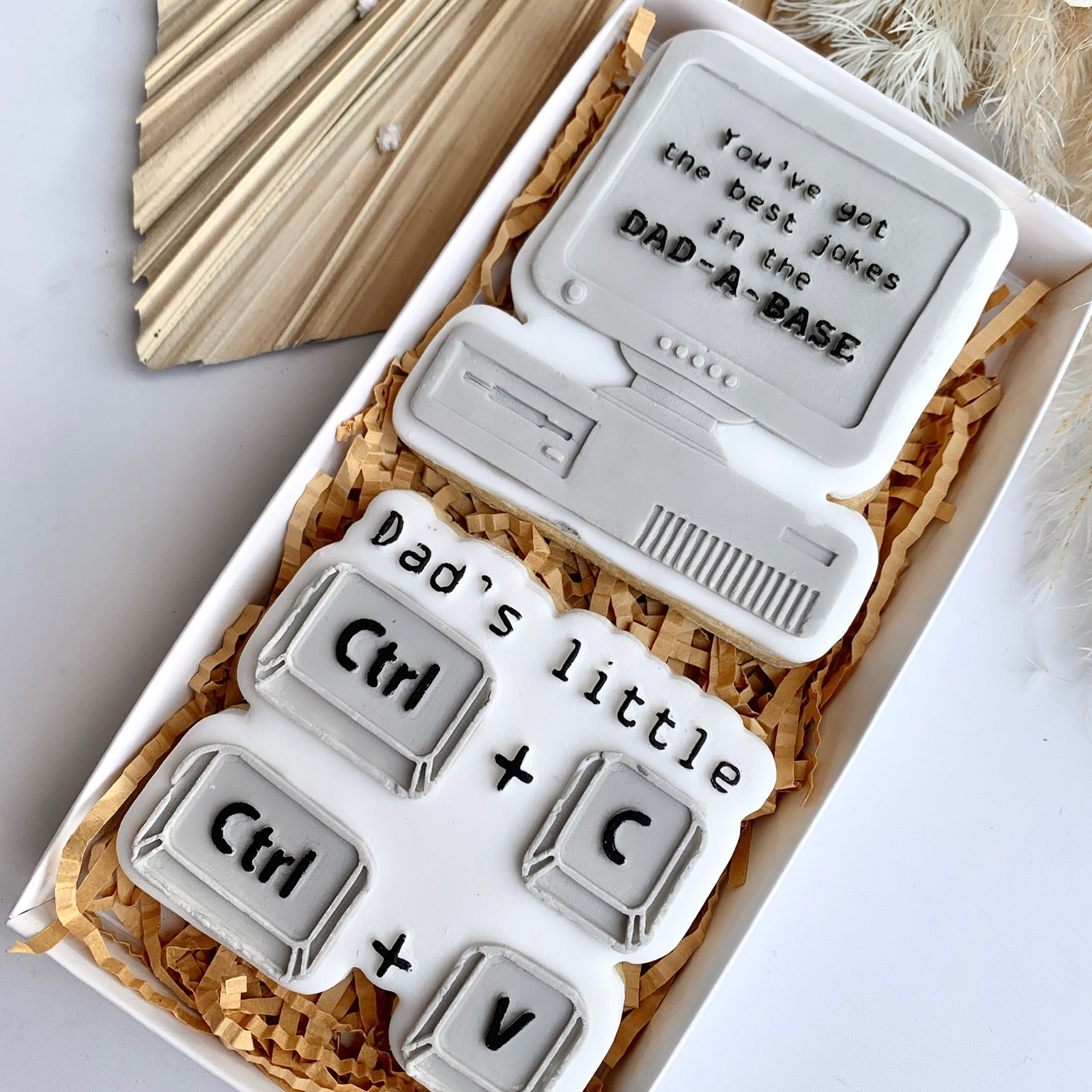 Dad-a-base set of 2 debosser and cutter