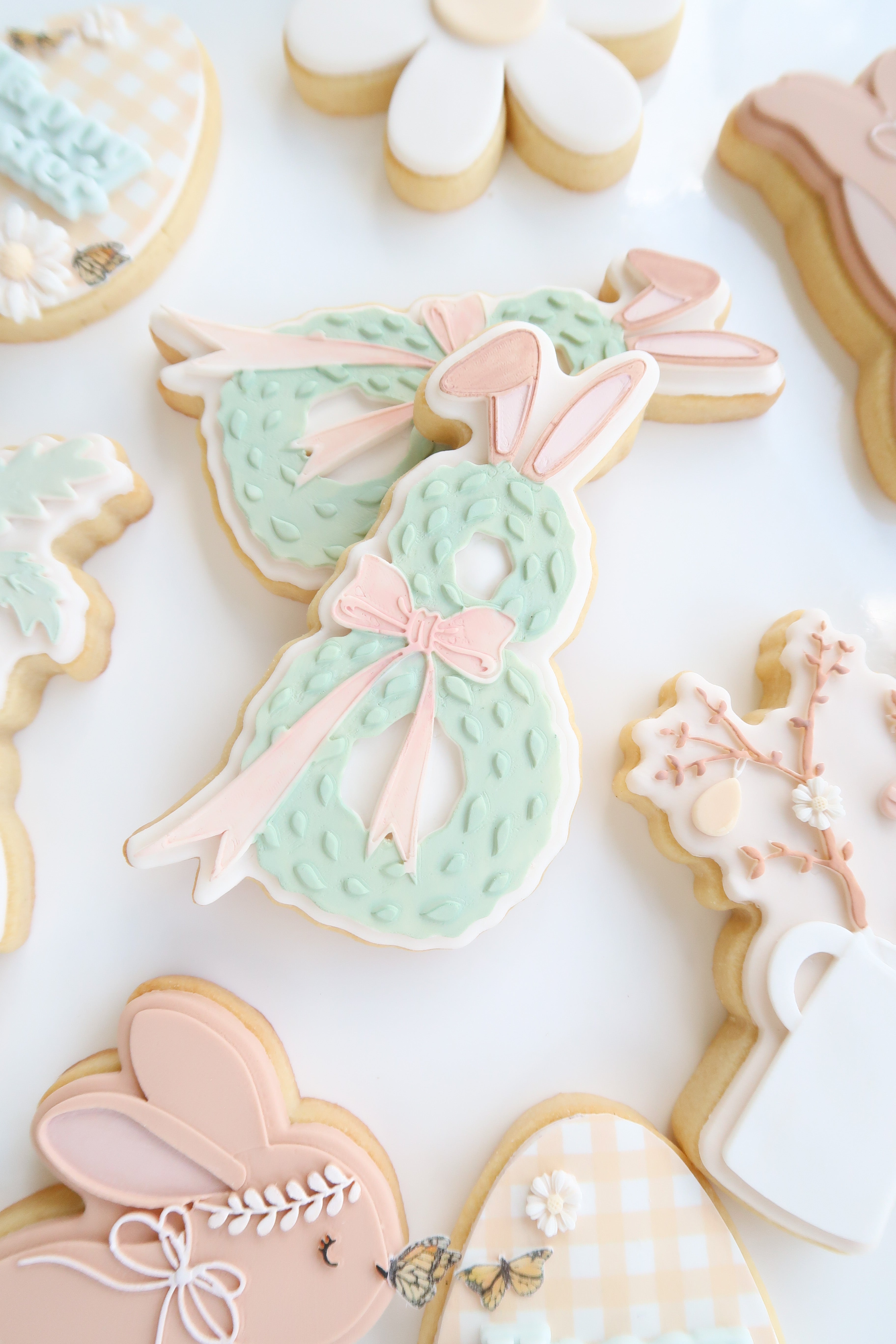 Boss Embossers Rabbit Bunny Wreath debosser and cutter– Boss Embossers