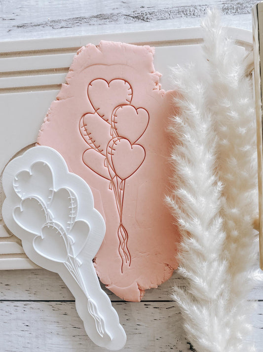 Heart bunch of balloons stamp and cutter