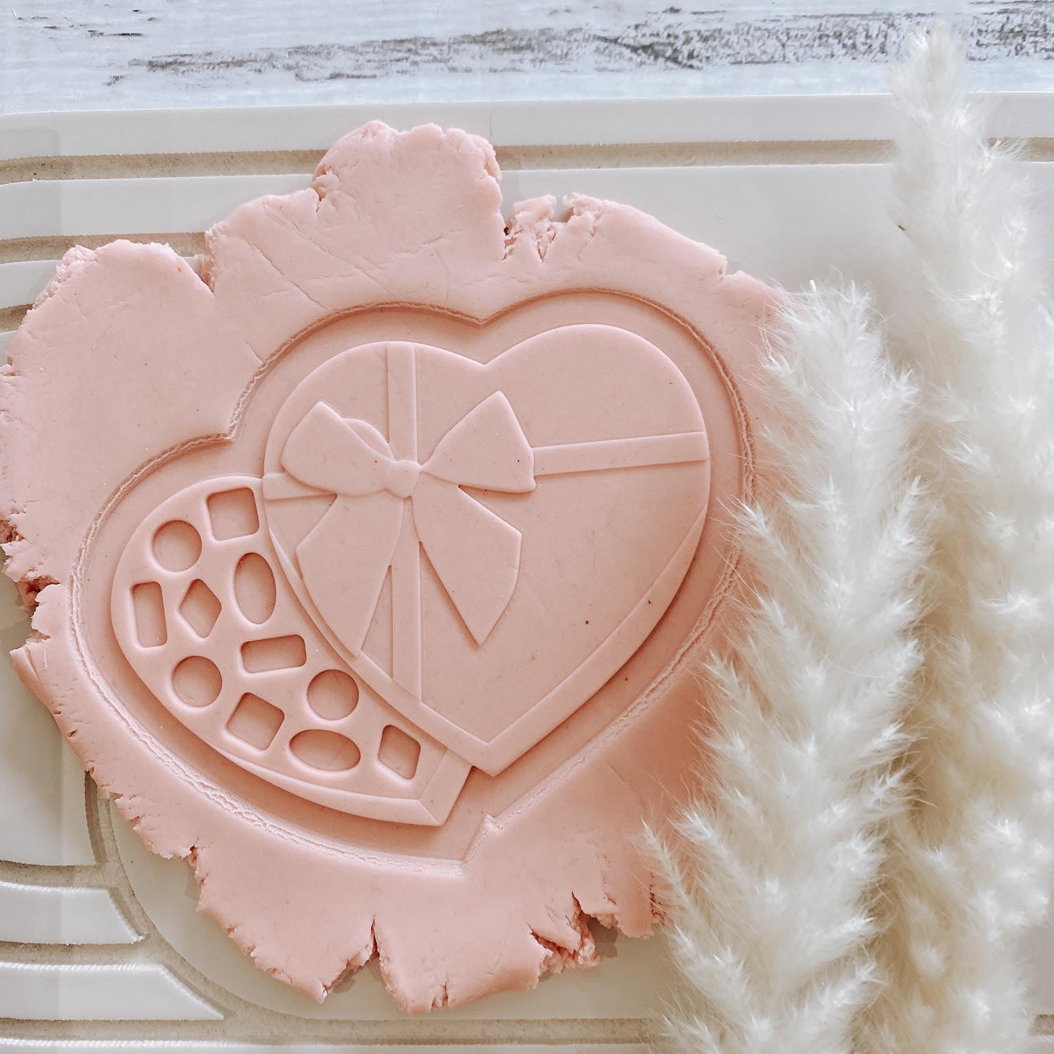Fillable box of chocolates stamp and cutter