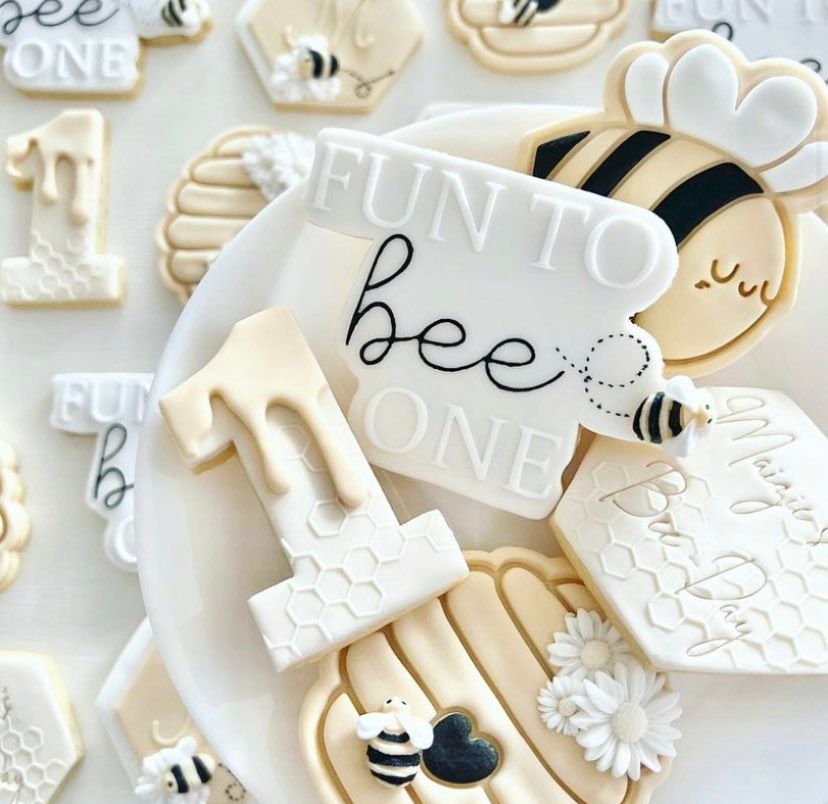 Fun to bee one stamp and cutter